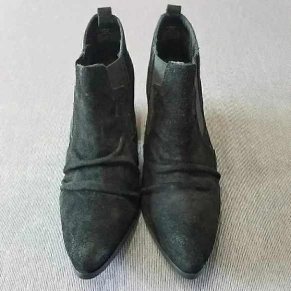 Coconut by Matisse Remmie Black Suede Ankle Slip on Bootie Boots 7.5 - Picture 2 of 9